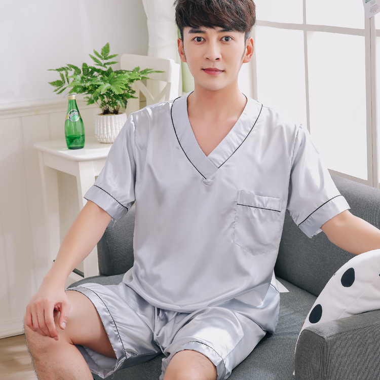 Bộ đồ ngủ mùa hè mens quần short băng mỏng đồ ngủ lụa mens cỡ lớn lụa tơ tằm mặc nhà phù hợp.