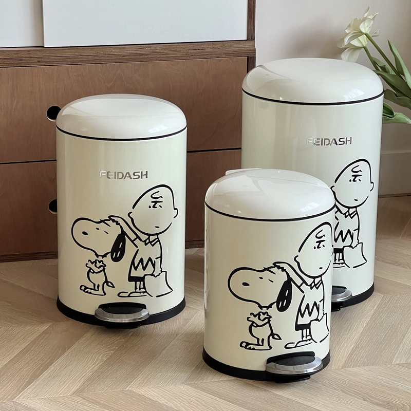 Cream-Colored, Light Luxury, Silent Snoopy Trash Can, Stainless Steel Kitchen Sanitary Bin with Lid, Sealed Storage Bin Cream-Colored, Light Luxury, Silent Snoopy Trash Can, Stainless Steel Kitchen Sanitary Bin with Lid, Sealed Storage Bin