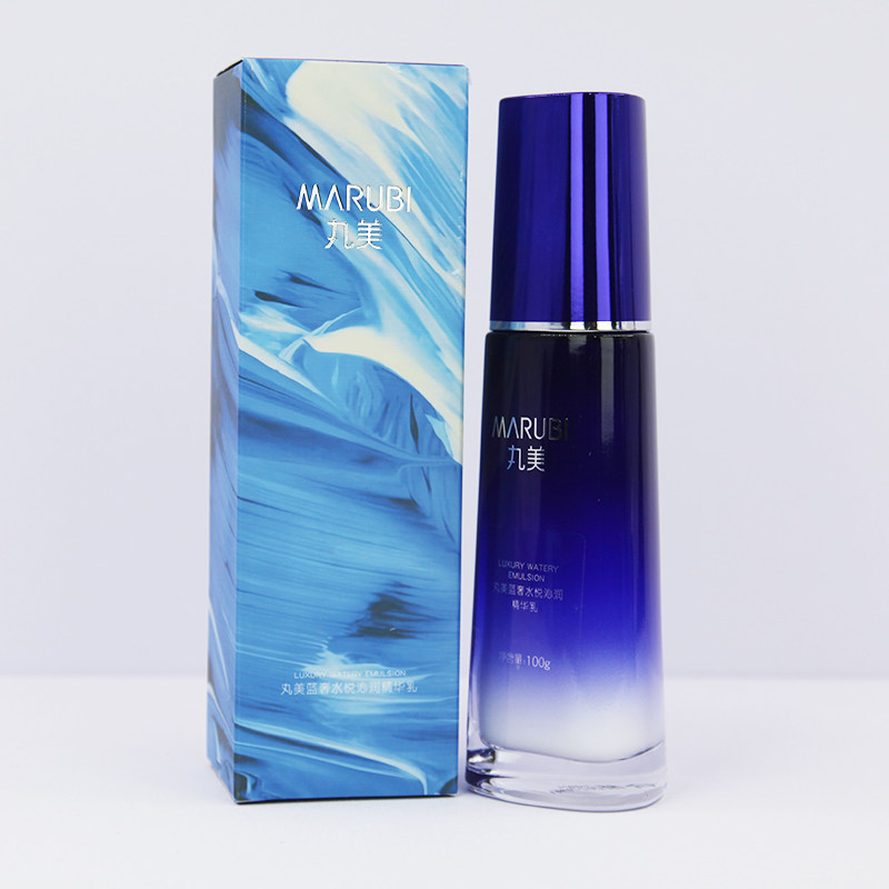 丸美　乳液100ml＋化粧水120ml+化粧水120ml 丸美 乳液100ml＋化粧水120ml+化粧水120ml MarUmi （マルミ