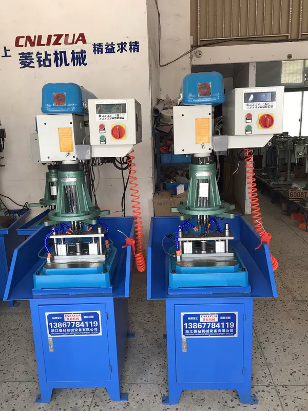 Nhà máy tùy chỉnh 
            trực tiếp máy khoan tự động CNC đa trục servo khoan tự động và khai thác nhóm máy tất cả trong một máy khoan tự động khoan đa trục