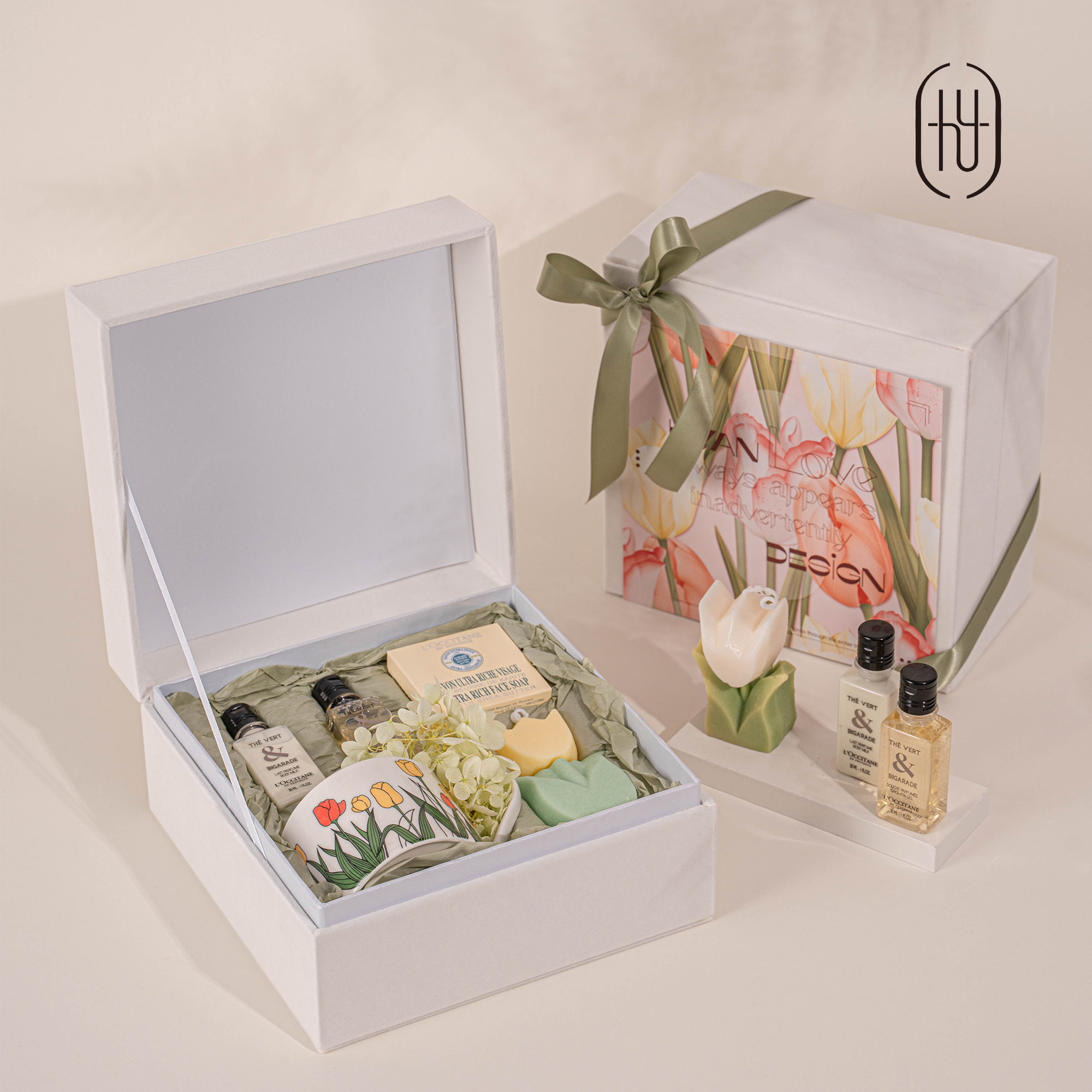 Bridesmaids, groomsmen, bridesmaids, brides, wedding gifts, wedding high-end light luxury practical gift boxes, high-end gift sets