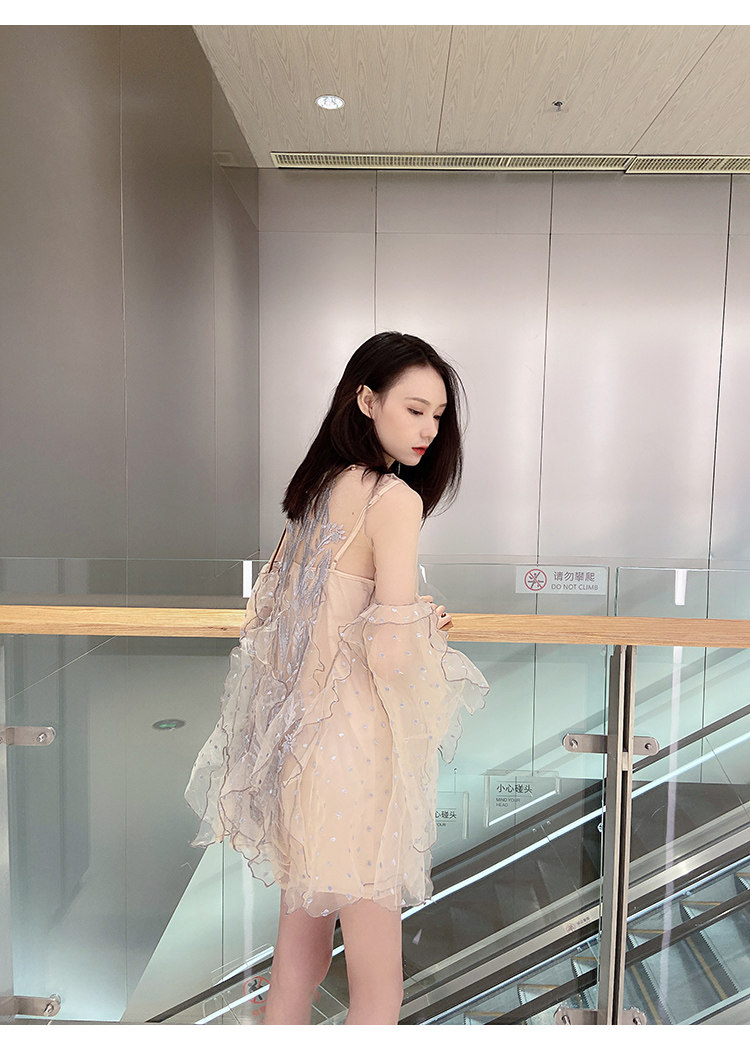 INS超火海边度假裙显瘦性感泰国巴厘岛沙滩裙超仙女裙连衣裙聚会详情17