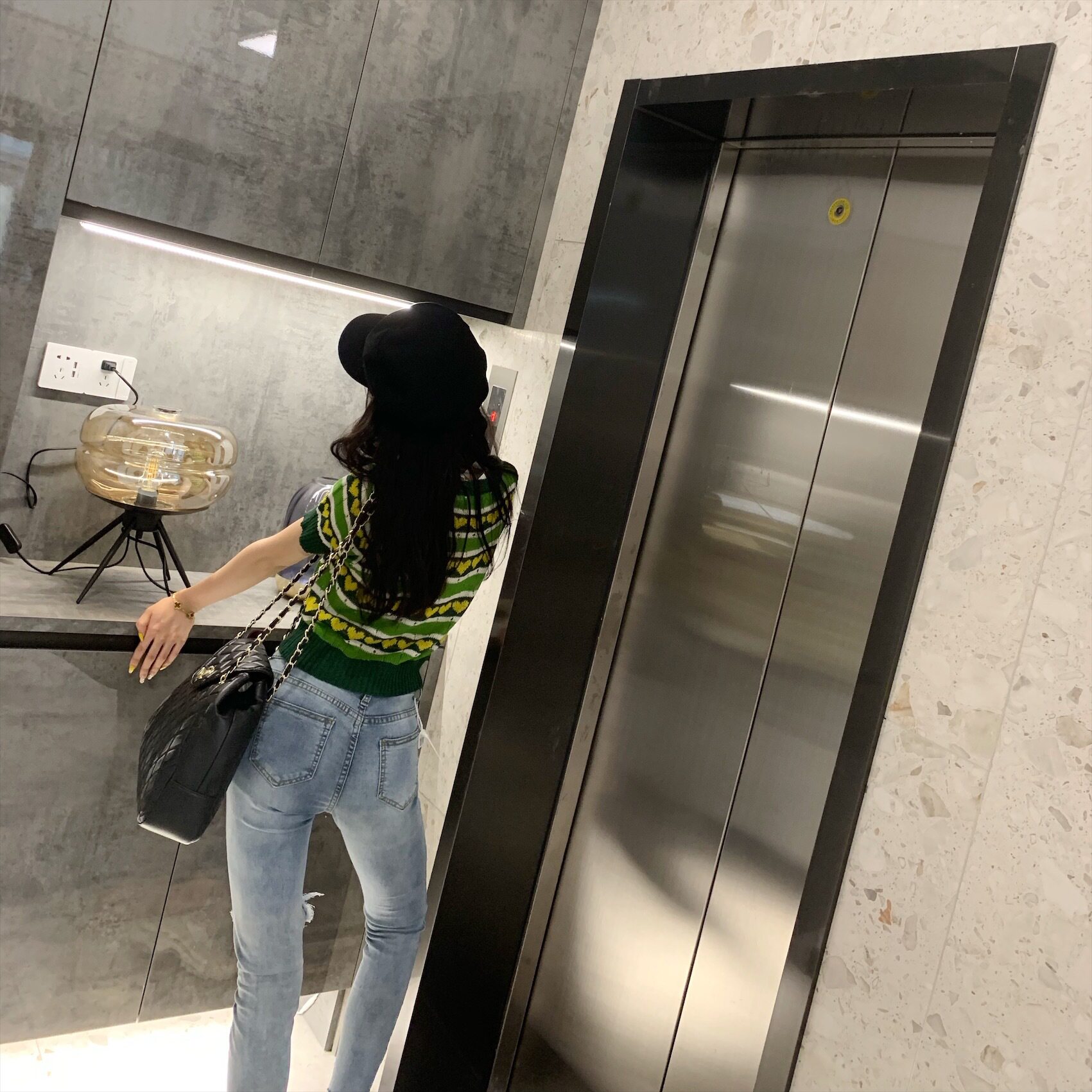 chic trendy slimming ripped jeans for women 2021 Spring and Autumn, Hyuna style 9-inch pants from Dongdaemun, South Korea pic 35