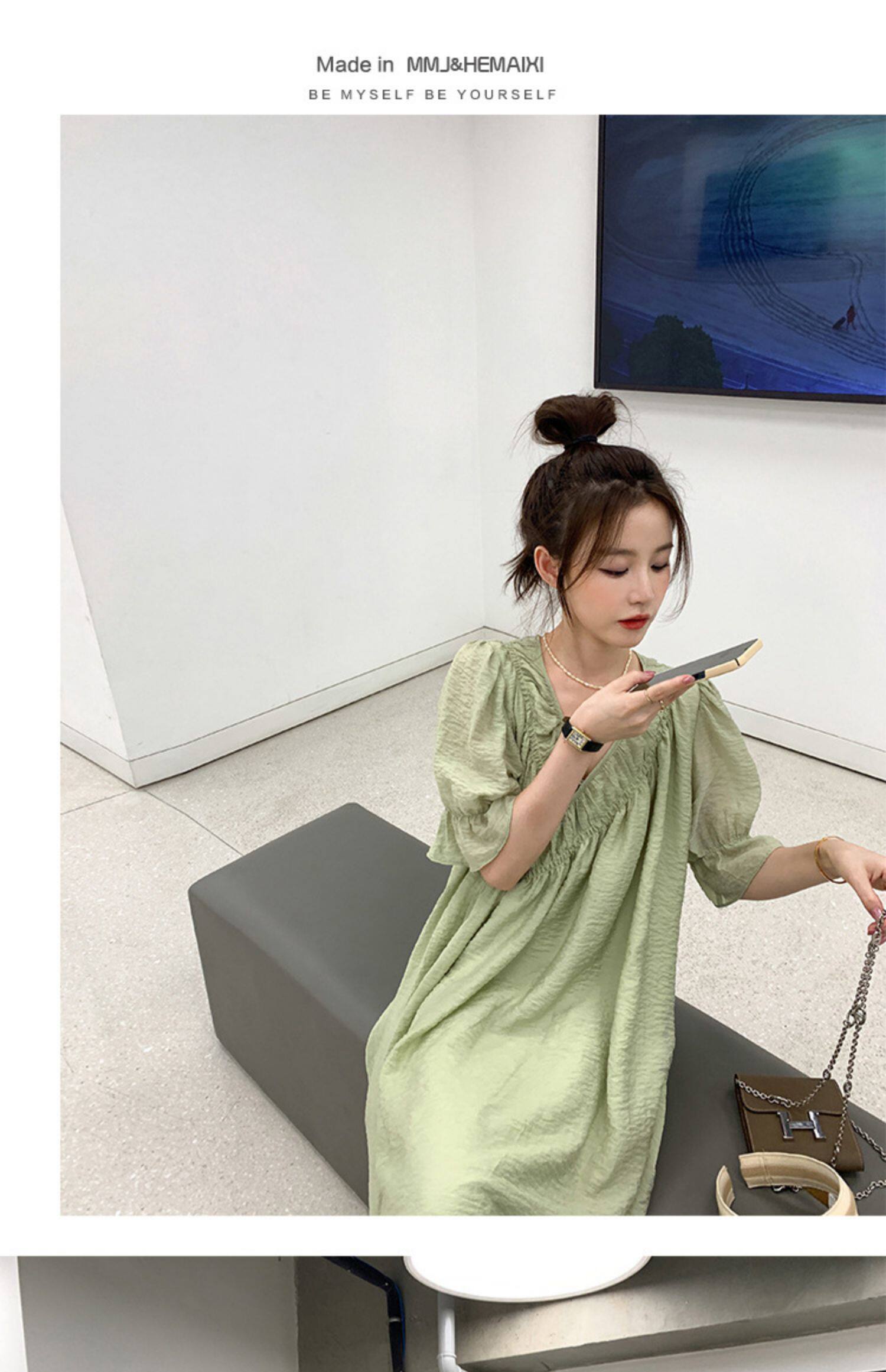 2022夏季温柔风无领绑带披挂式V领连衣裙女系带收腰显瘦A字裙详情11