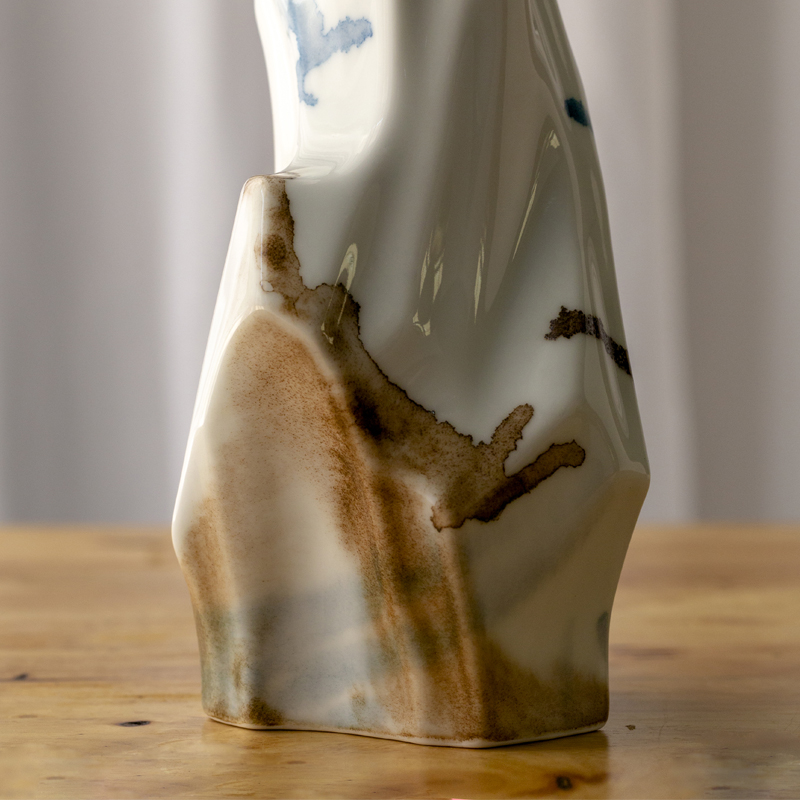 Jingdezhen ceramic horse furnishing articles colorful ink household decorates sitting room porch swing desktop