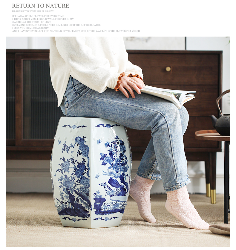 Ceramic drum who blue - and - white porcelain who the new Chinese style classical Ming and the qing dynasties hollow - out archaize who decoration who in shoes who sits who