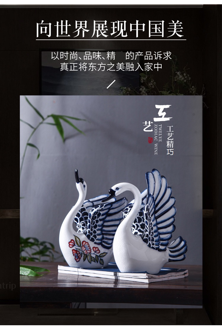 Blue and white porcelain ceramic swan sitting room porch ark adornment TV ark, furnishing articles household ceramic arts and crafts