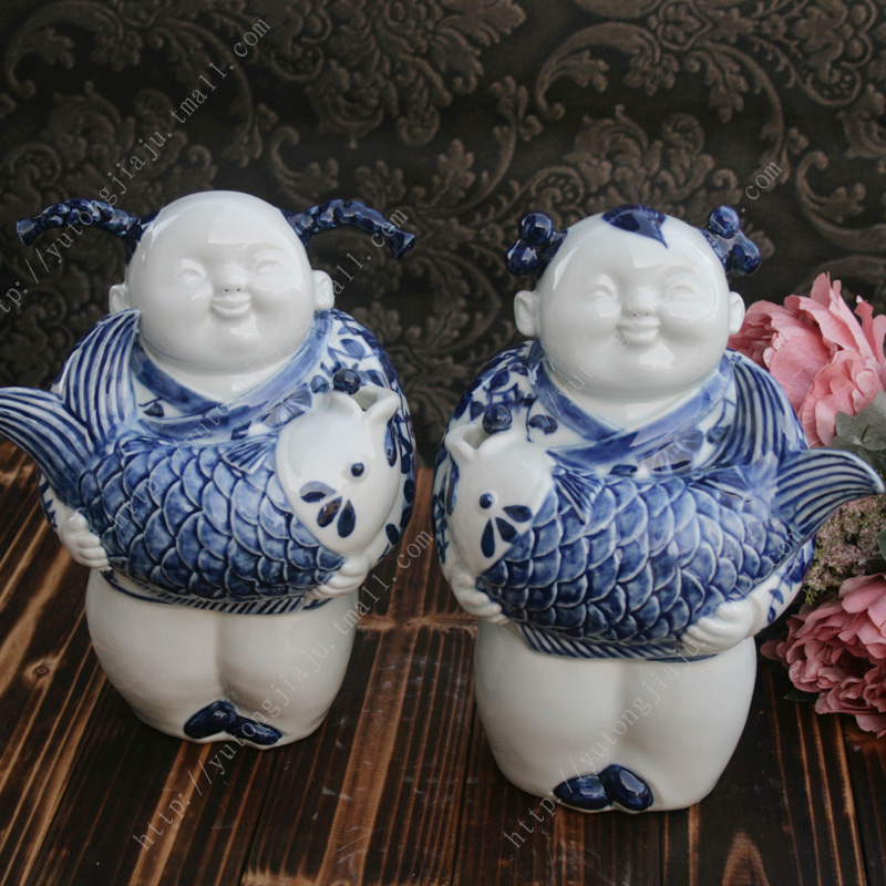 The rain tong home | jingdezhen ceramics craft its - wining The blue and white porcelain doll, furnishing articles every year