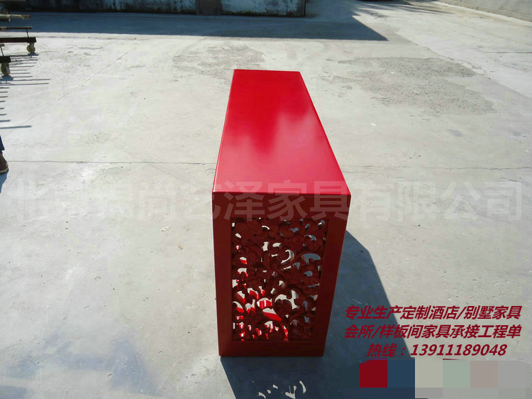 Nhà máy tùy chỉnh đồ nội thất cũ elm Trung Quốc sơn đỏ cổ phẳng openwork dải trường hợp cuốn sách trường hợp giao diện điều khiển - Bàn / Bàn bàn ghế gỗ đẹp