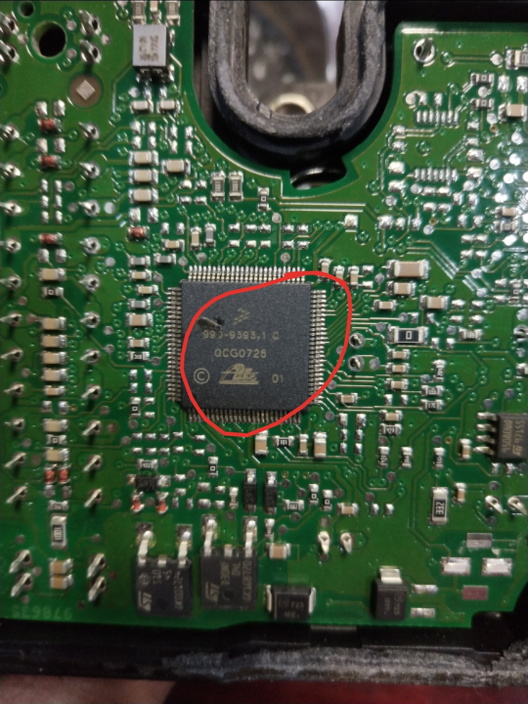 990-9393.1C Octavia ABS Pump Communication Power Supply Integrated Chip Specializing in automotive maintenance chip IC