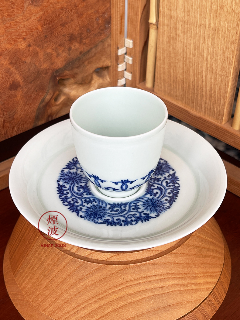 Jingdezhen sleep mountain hidden up porcelain imitation kangxi Ding You com.lowagie.text.paragraph branch lotus lines set of CPU