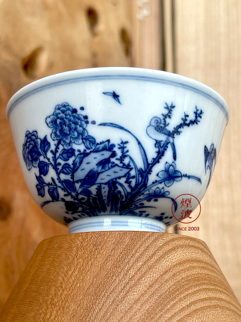 Jingdezhen lesser RuanDingRong made lesser rock peony orchid yan butterfly sample tea cup cup drawing