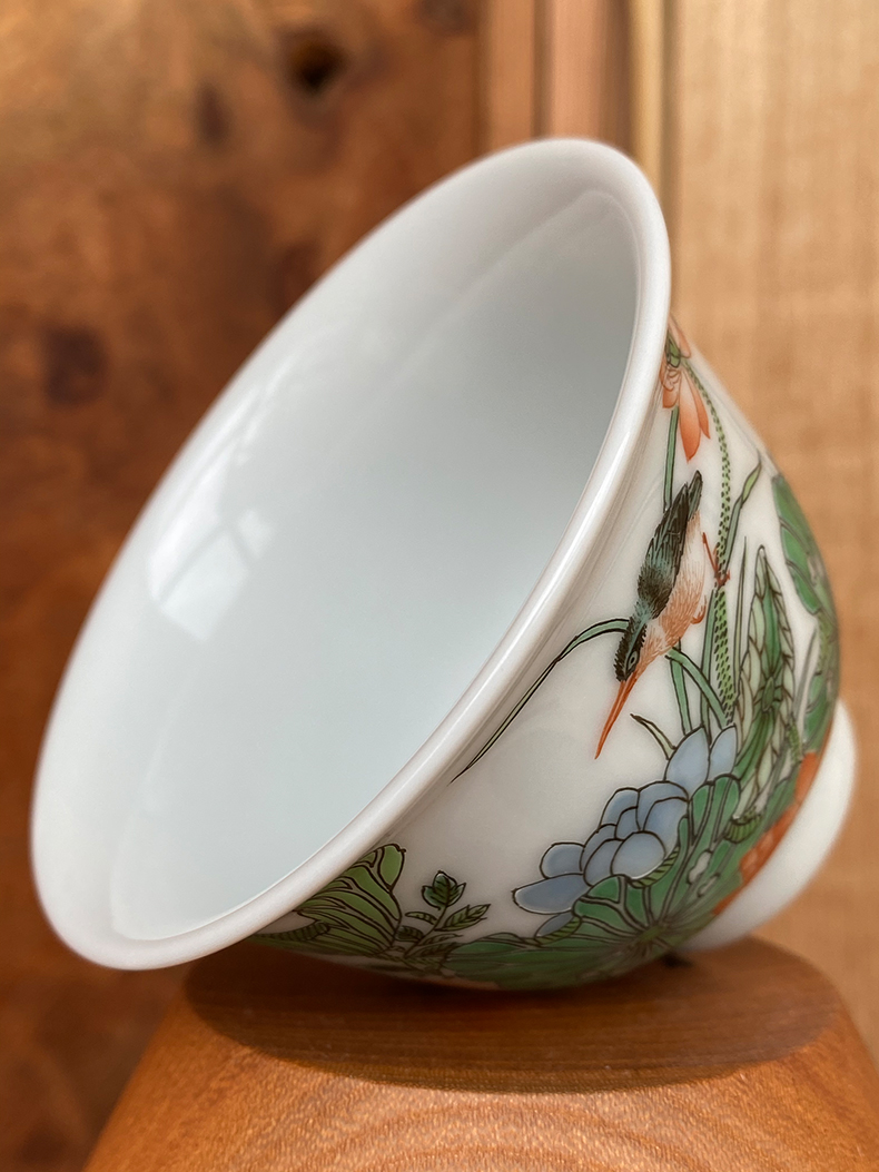 Jingdezhen spring auspicious jade Zou Jun up and ancient color lotus flower admiralty cup eight new system