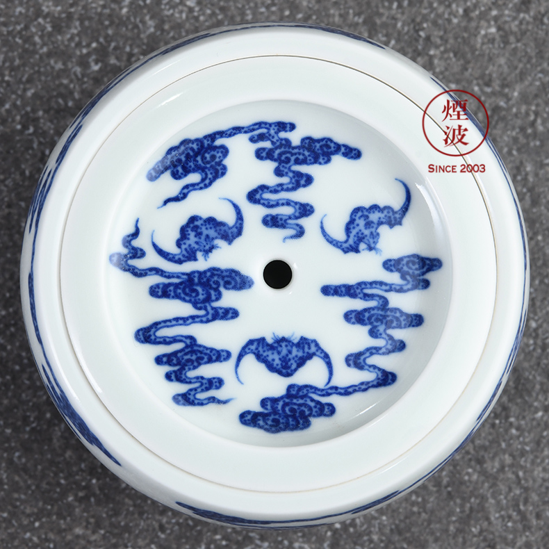 Jingdezhen sleep mountain hidden hand - made porcelain up section shou fortuna 's movement of grain tea canister storage tank