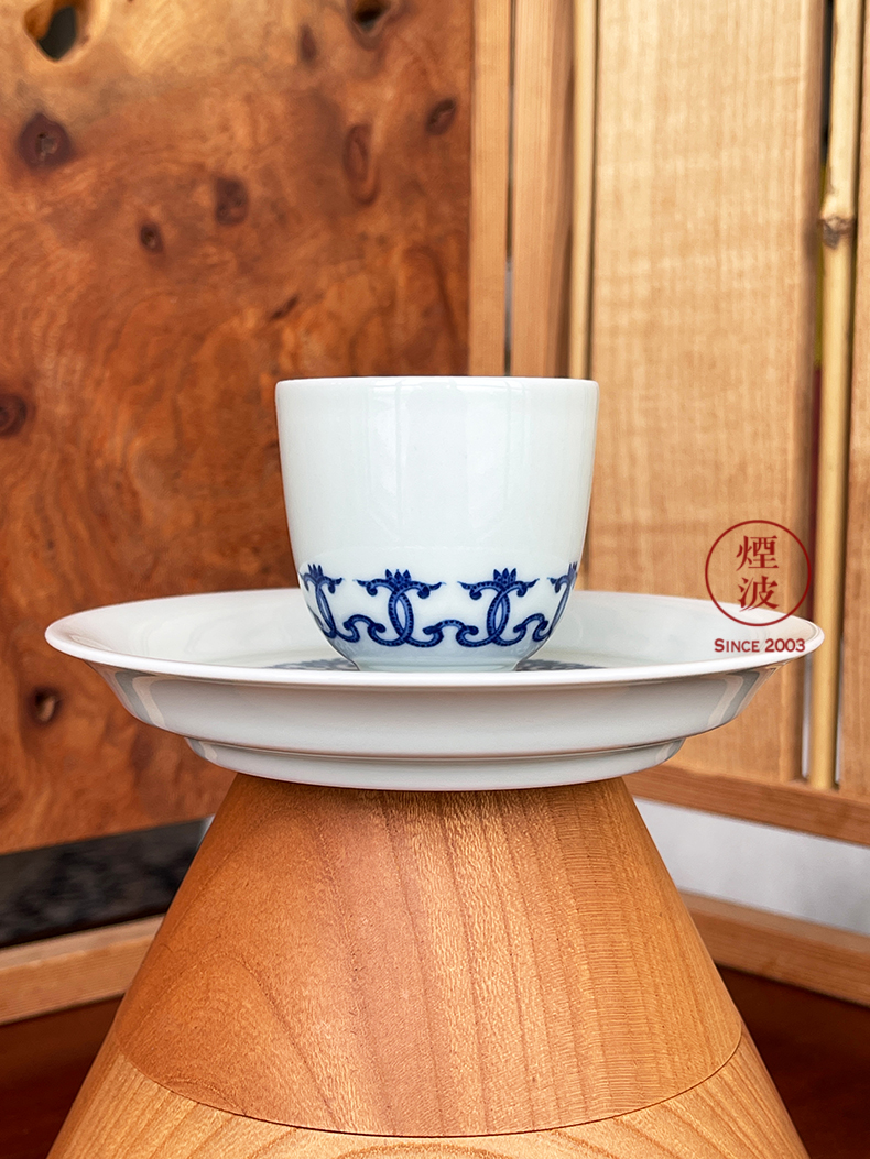 Jingdezhen sleep mountain hidden up porcelain imitation kangxi Ding You com.lowagie.text.paragraph branch lotus lines set of CPU