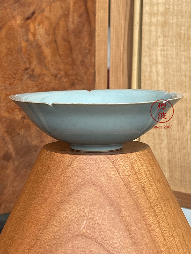 Those said 49-year-old kyoko, Japan, the three broke sichuan wrasse endure as endure celadon round flower bowl tea cups