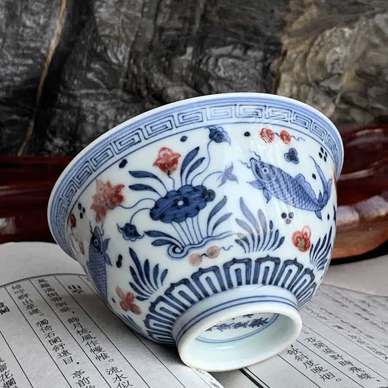 Jingdezhen spring auspicious jade Zou Jun up system with hand - made porcelain youligong fish grain sample tea cup tea cups