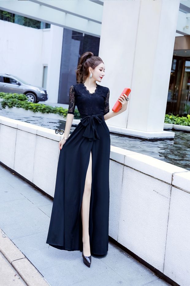 Hộp đêm của phụ nữ mùa thu gợi cảm V-openwork ren lau váy đầm chia váy đầm len dài