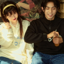 Wine balls ALOHA cream waffle couple sweater #SuperIDOLs smile is not as sweet as yours