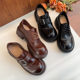 Washed horsehide retro distressed small leather shoes for women with medium heel, thick heel, belt buckle, Velcro lace, British large-toe shoes