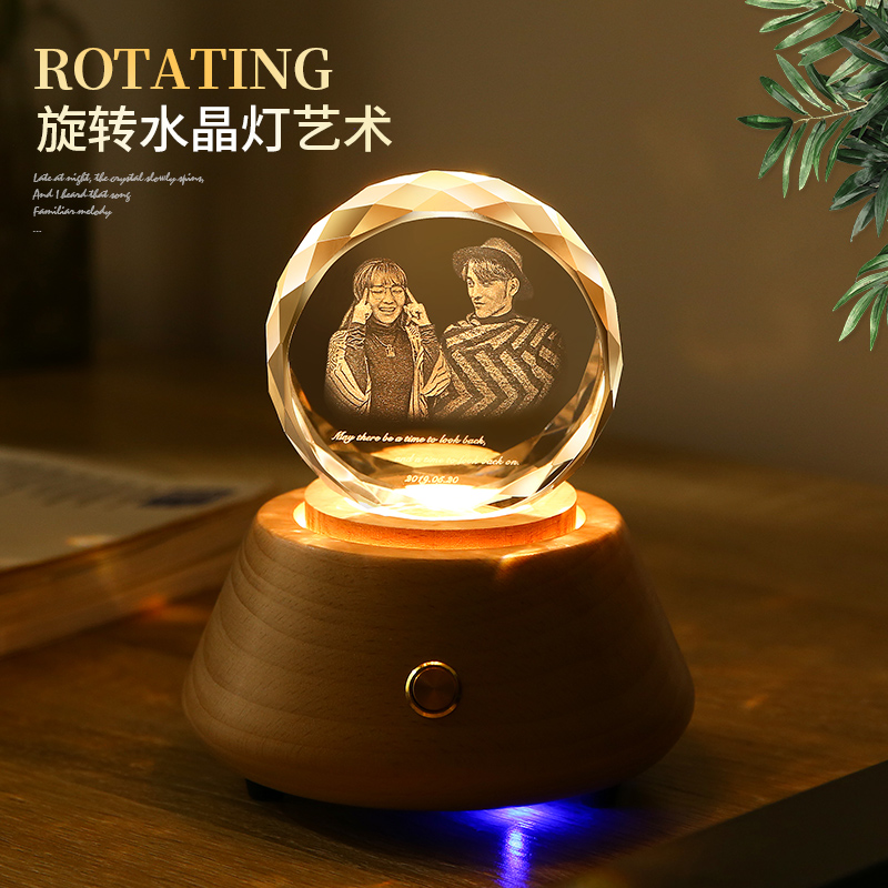 Valentines Day Wedding Anniversary gifts New wedding girlfriends Crystal high-end personality romantic practical to send his wife husband