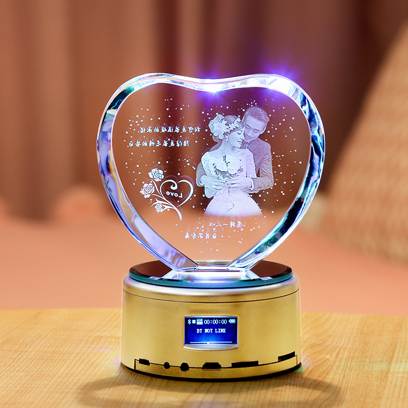 Valentines Day Wedding anniversary Knot wedding gift to send girlfriend high-end personality romantic practical gift