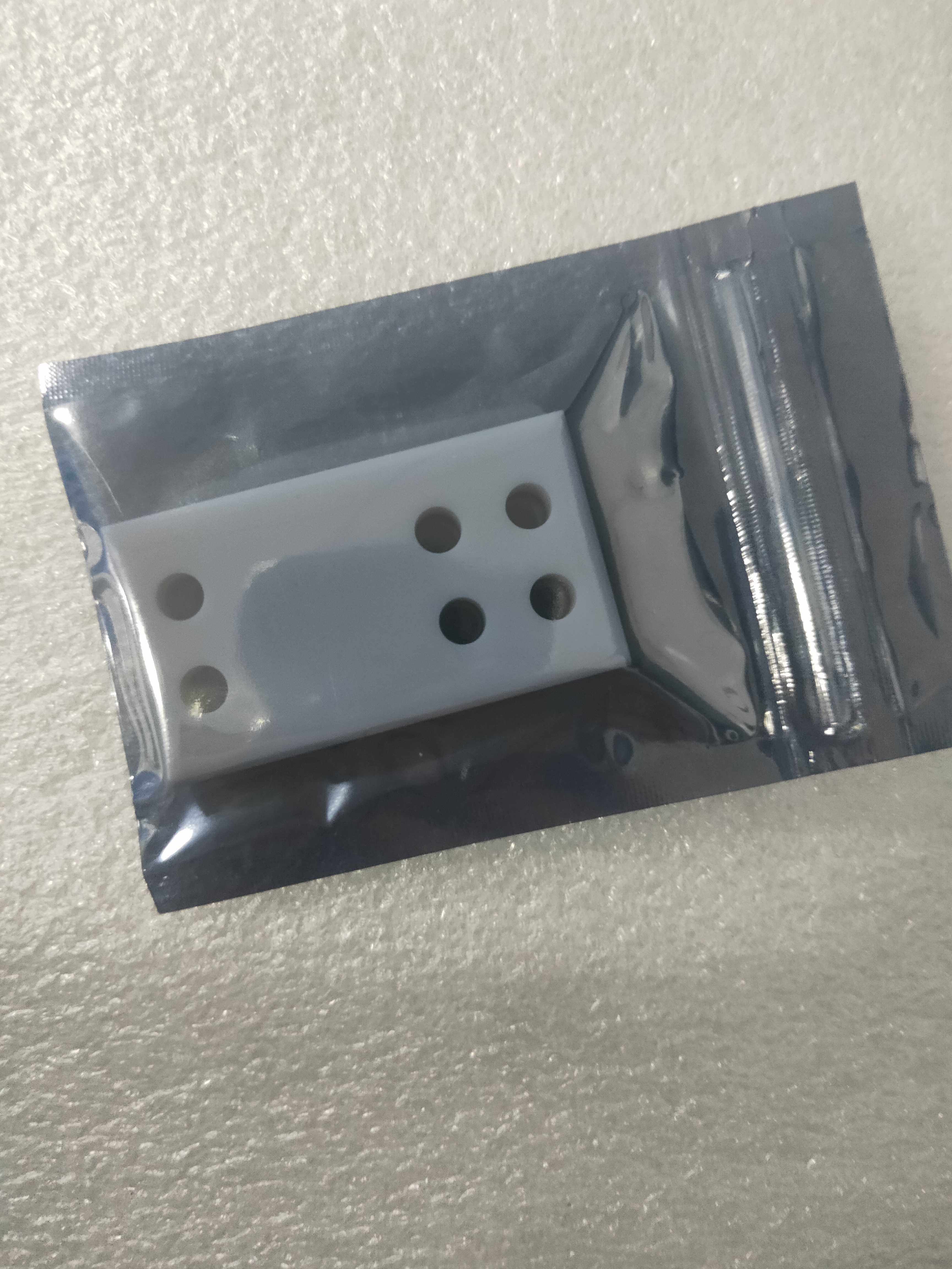 E4 Dragon Pina ZTE Shibuya Nanguang Vacuum Coating Machine Six-hole Ceramic Plate Without Thread