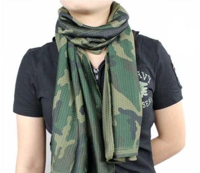 Ngoài trời commando khăn fan quân đội CS ngụy trang khăn vuông khăn ngụy trang bib ngụy trang net thiết bị cắm trại khăn cổ phượt