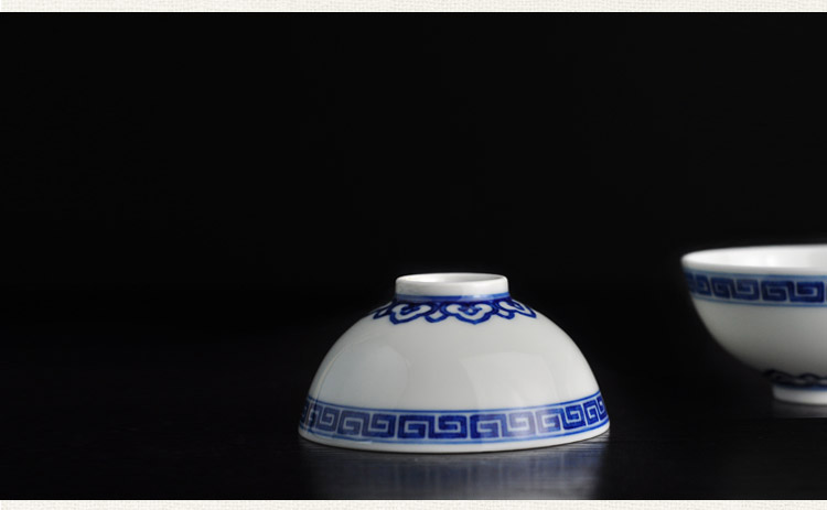 Offered home - cooked at taste pure hand - made porcelain meander jingdezhen manual archaize ceramic cups kung fu sample tea cup