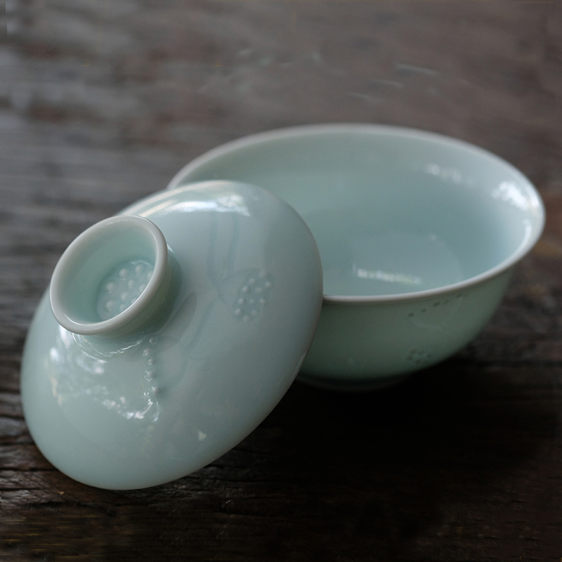 Offered home - cooked ju darling tiancheng hand - carved pale pinkish purple shadow green, a single small tureen jingdezhen ceramic tea cups