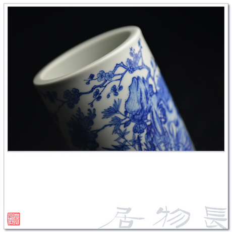 Offered home - cooked in jingdezhen blue and white porcelain brush pot tea canister hand - made by patterns checking antique porcelain