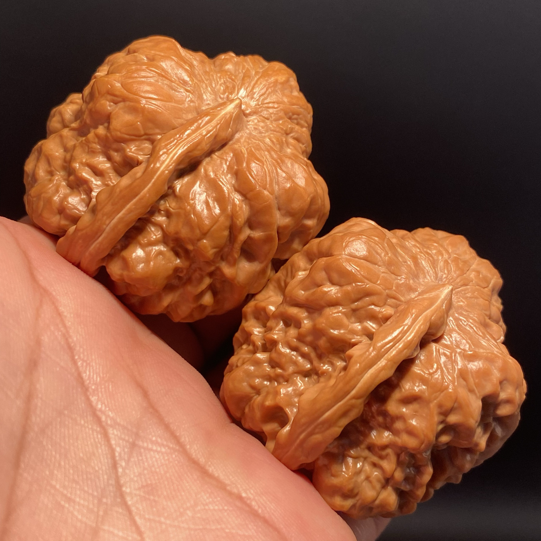 金蟾蛤蟆头文玩核桃：小手捻精品，女士收藏级文玩新宠！-核桃-淘宝好物网
