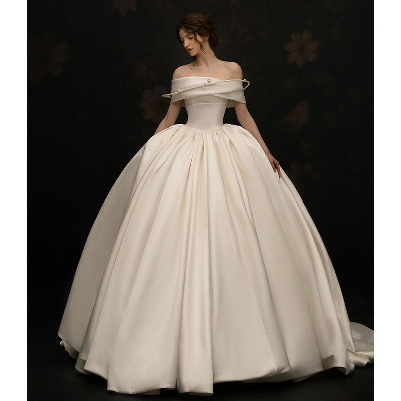 French-Style High-End Off-The-Shoulder Wedding Dress, White Satin Elegant Vintage Trailing Gown, Court-Style Reception Dress