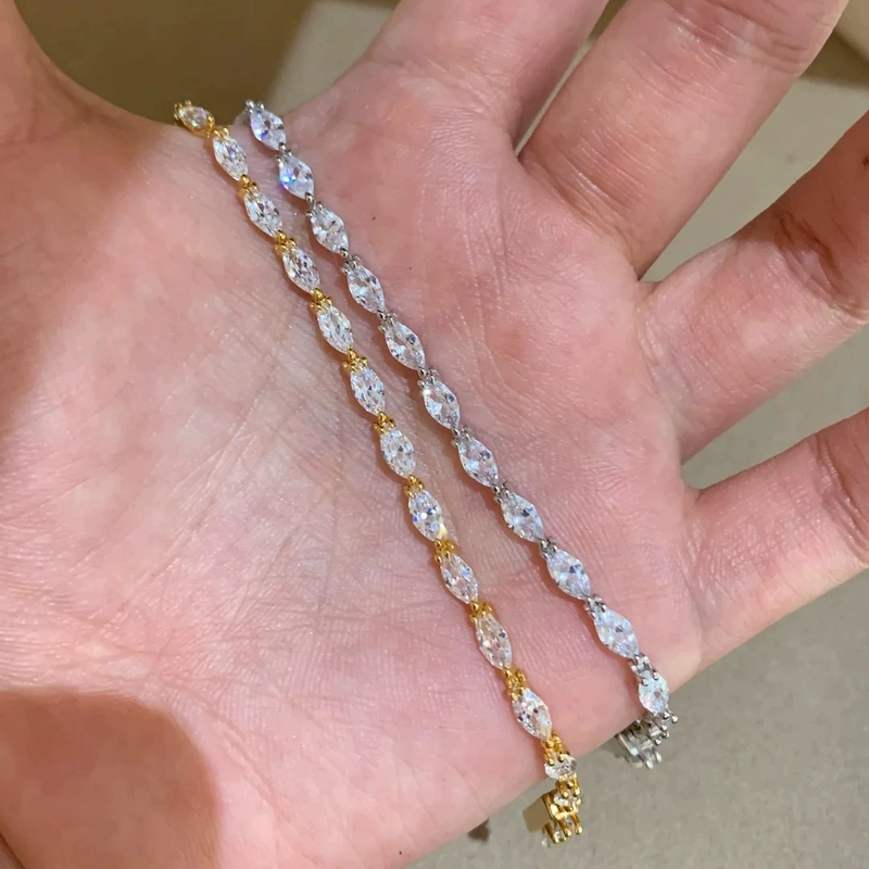 Young Cool and Delicate Silver Bracelet with Micro Pave Diamonds for Women, Light Luxury and Exquisite Stackable Jewelry Accessories for Women Young Cool and Delicate Silver Bracelet with Micro Pave Diamonds for Women, Light Luxury and Exquisite Stackable Jewelry Accessories for Women