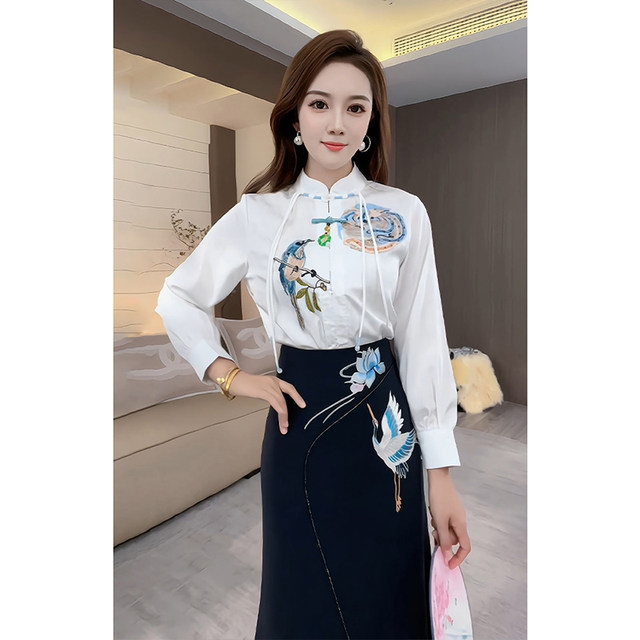 Funani's new Chinese button-down shirt and skirt two-piece set is popular this year with Chinese style suit skirt F2333339