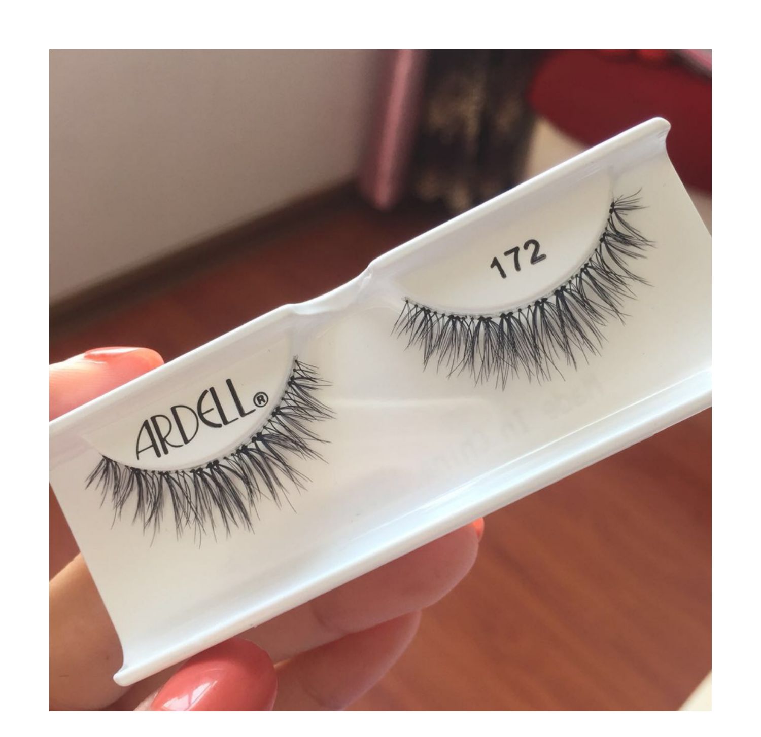 Mỹ Ardell Ai Lai lông mi giả 172 / Andrea 90 với cùng một đoạn mô phỏng chéo cong dày ngắn - Lông mi giả keo dán mi