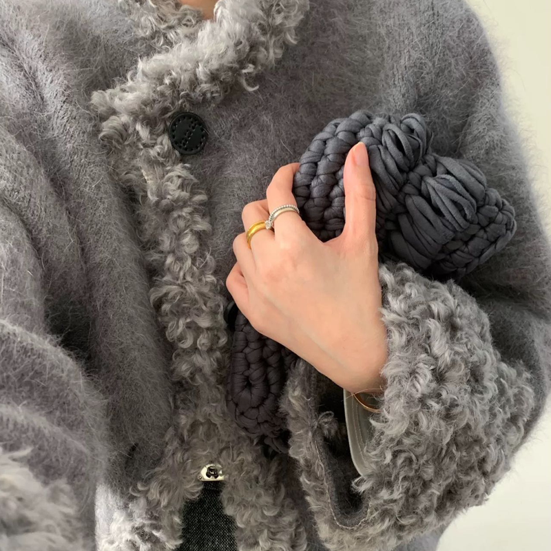 2026 Winter Fashion Age-Reducing Cashmere Wool Fleece Cardigan Patchwork Loop Knit Thickened Sweater Coat for Women