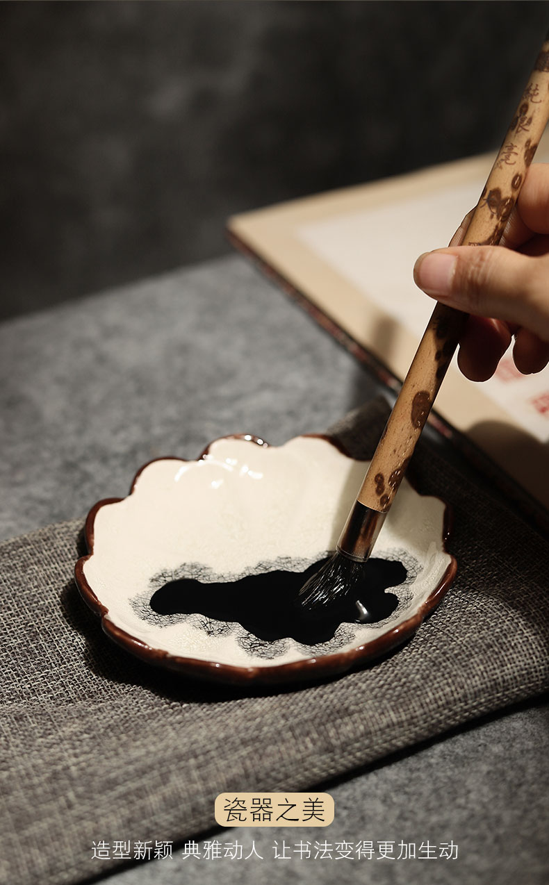 墨碟和笔洗,笔洗_大山谷图库
