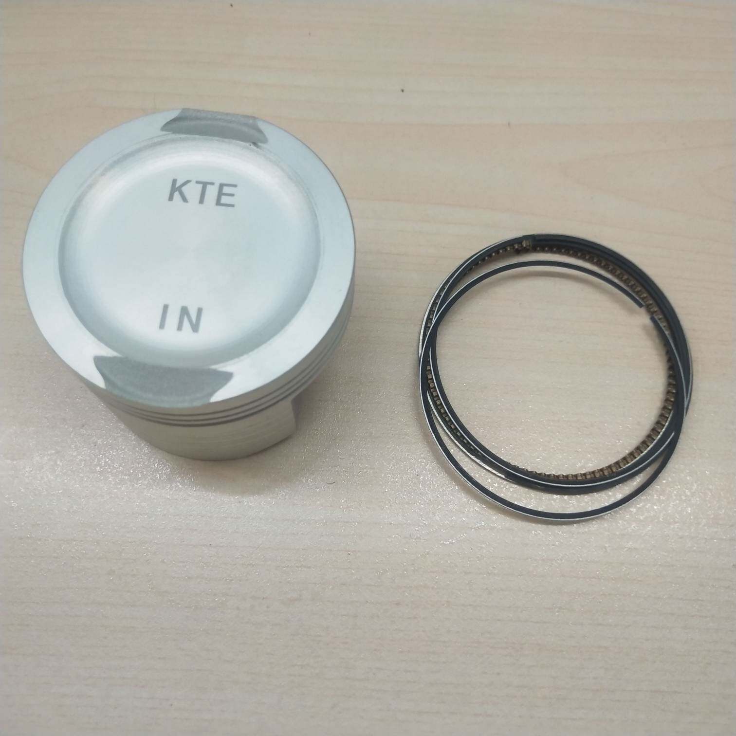 New continent Honda locomotive accessories small war eagle 125-51-51A special piston piston ring universal