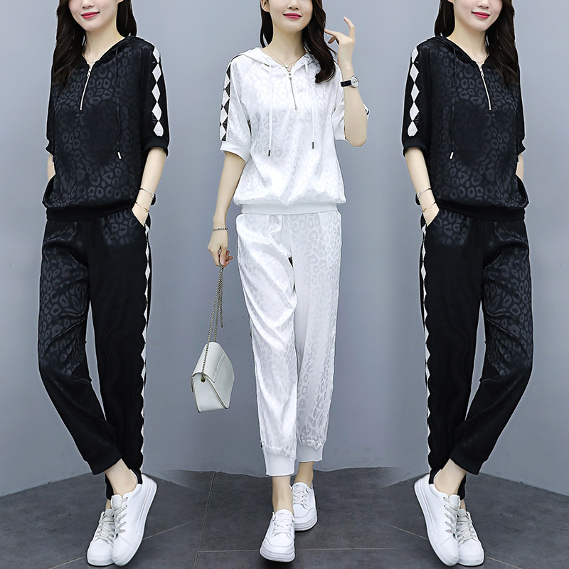 2023 summer new fashion sports suit large - code women's loose short - sleeved coat leisure slim pants two pieces