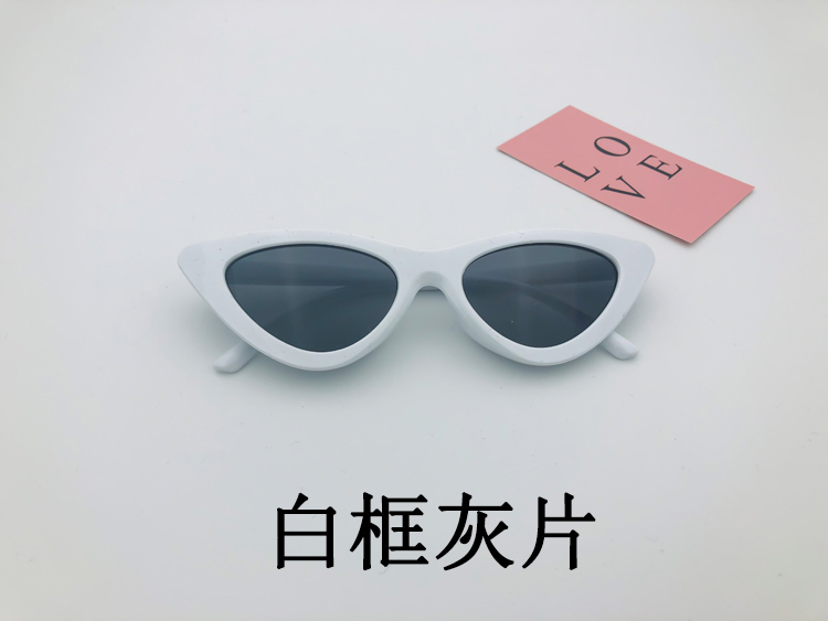 Phiên bản Hàn Quốc của kính râm retro phong cách retro retro cho nữ kính râm nữ 2018 mới hip hop châu Âu và kính râm màu đỏ nữ kính trẻ em