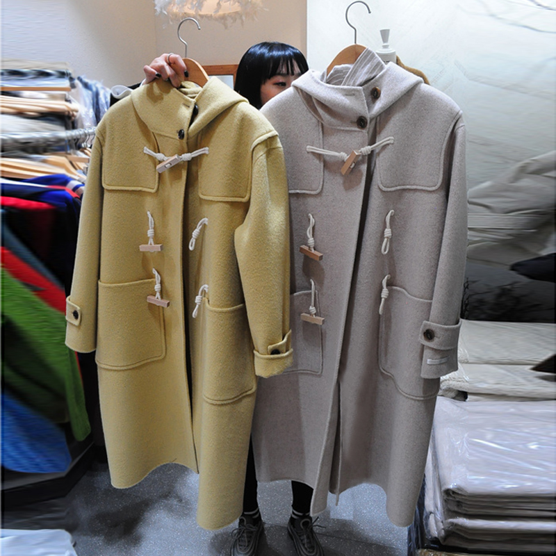 Horn button woolen coat women's mid-length version 2020 winter new Korean version loose thickened college wind woolen coat