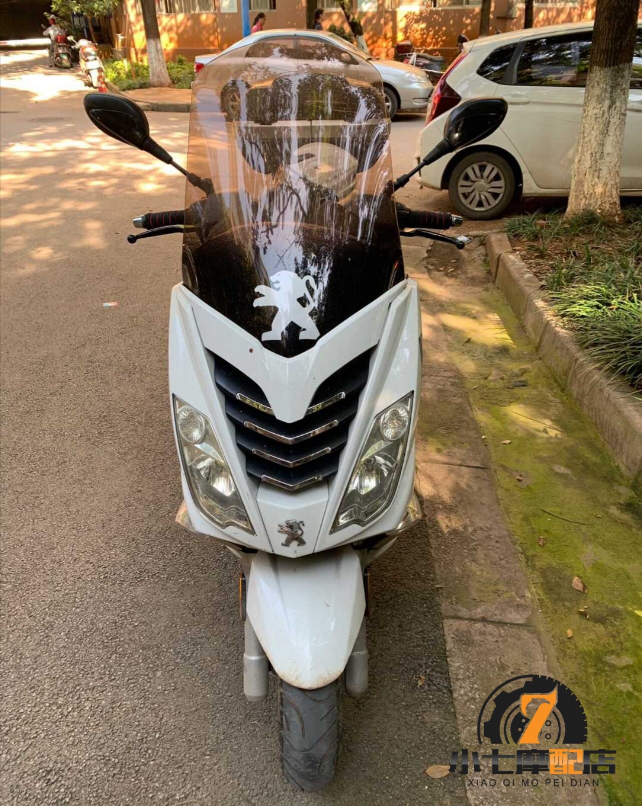 Peugeot motorcycle Citystar 200i City Star Modified to add up front wind heat resistance selling