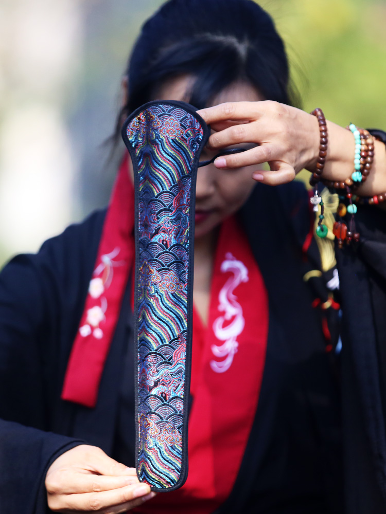 Shanyue new fan bag fan cover embroidery 7 inch 8 inch 9 inch 10 inch ancient folding fan pendant fan packaging protective cover