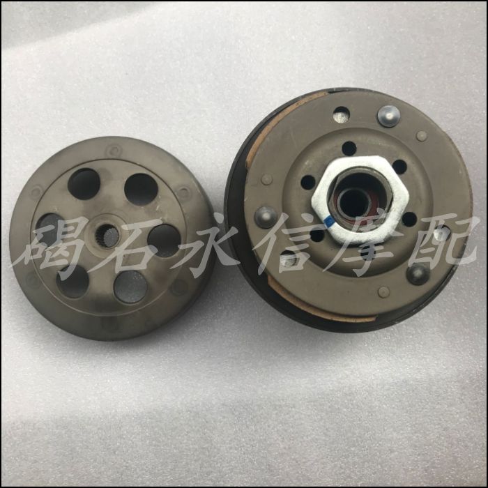 Suitable for three-wheel GYROX50 rear clutch assembly in Honda 4-rush tumbler small tank