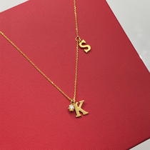 Letter Necklace Custom 18K Gold 5 Diamonds Necklace Lock Bone Chain Sleeve Chain Woman 26 English optional small
