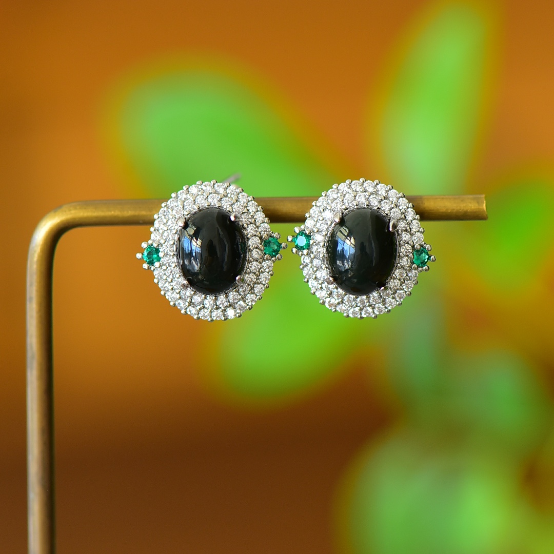 Auction Hetian Jade Sapphire Hao Inlaid Fashion Earrings