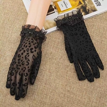 Spring and autumn lace womens thin stretch black sexy BAO WEN retro web yarn driving performance sunscreen shorts gloves