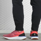 Женские кроссовки Nike Epic React Flyknit с амортизацией Nike AQ0070 Подходит для дорожных треков Дышащий дизайн для всех сезонов