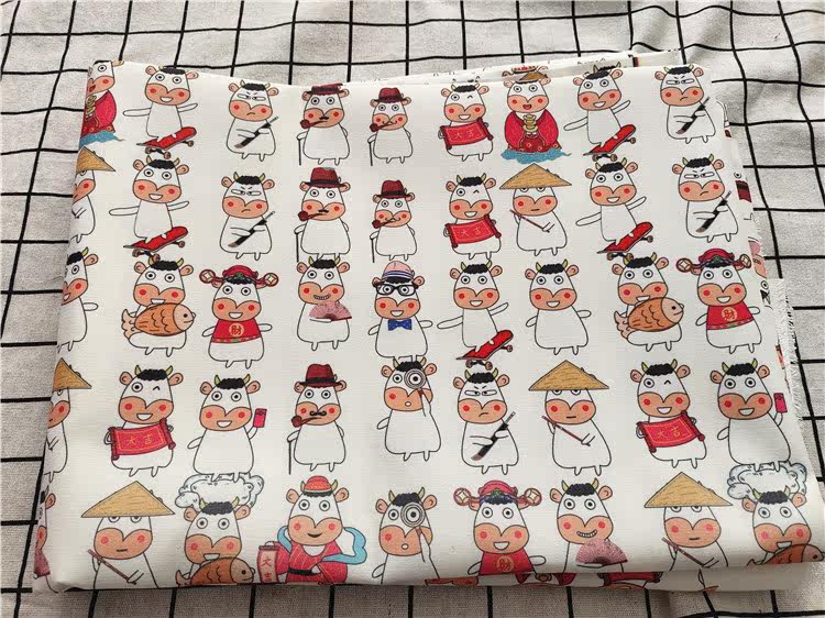 Cartoon Fabric Fine Canvas Printed Handmade Diy Fabric Sofa Cover Fabric Bag Dorm Room Table Cloth Small Fat Cow White